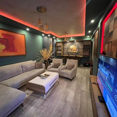 Luxurious Apartment With City View Приштина Экстерьер фото