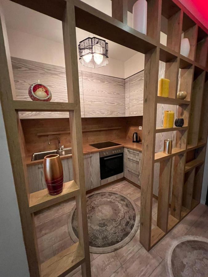 Luxurious Apartment With City View Приштина Экстерьер фото