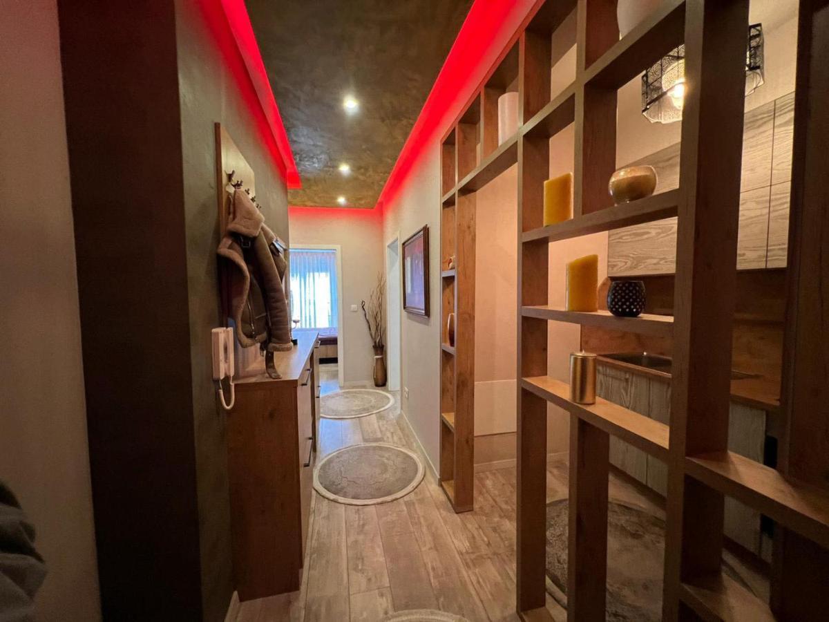 Luxurious Apartment With City View Приштина Экстерьер фото