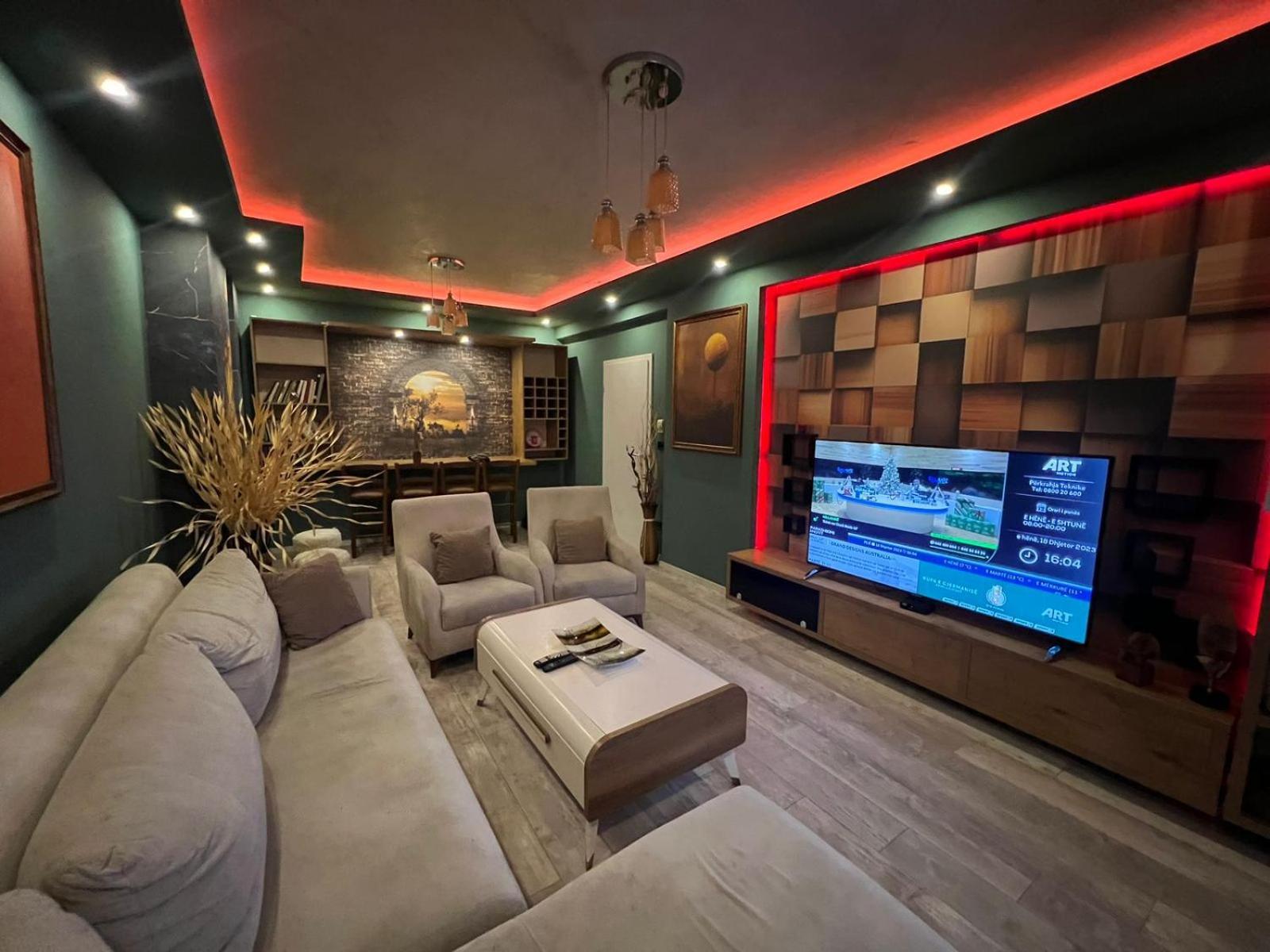 Luxurious Apartment With City View Приштина Экстерьер фото